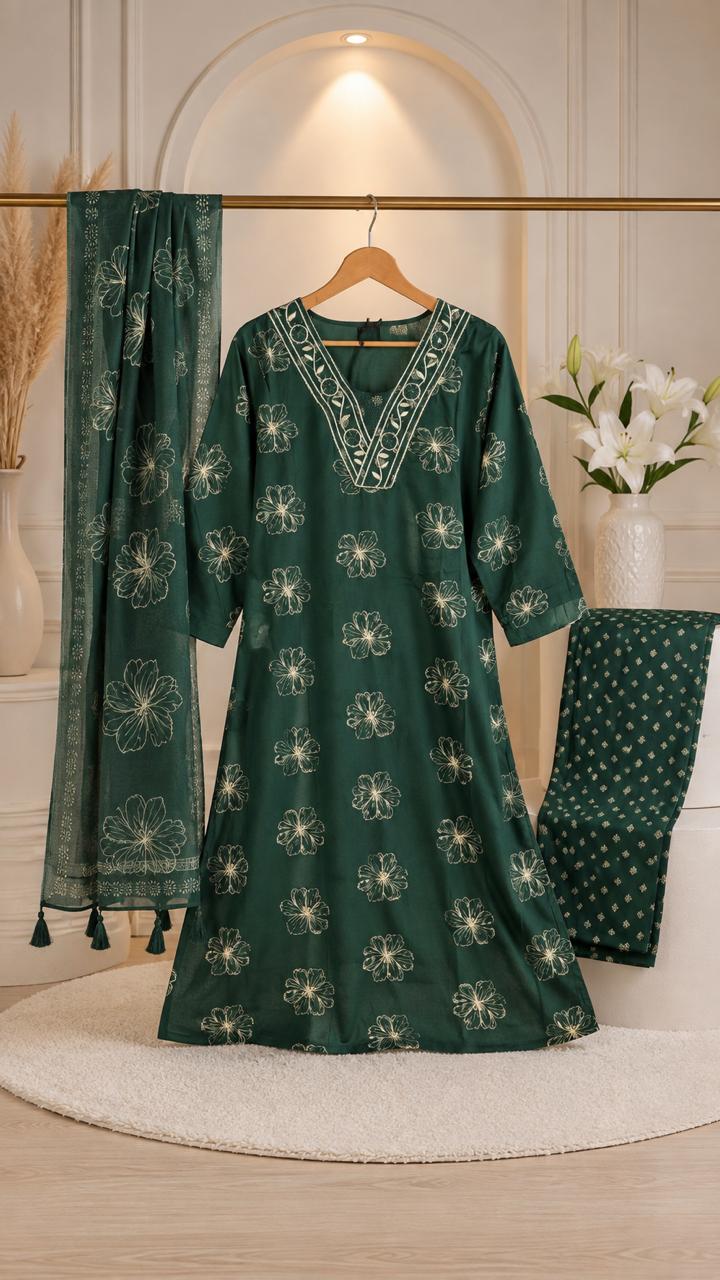 Emerald Bloom Floral Embroidered Kurta Set